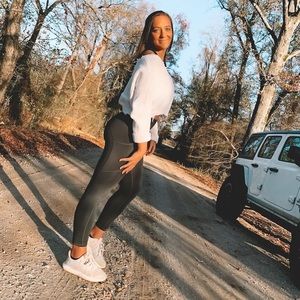 Meet your Posher, Miranda